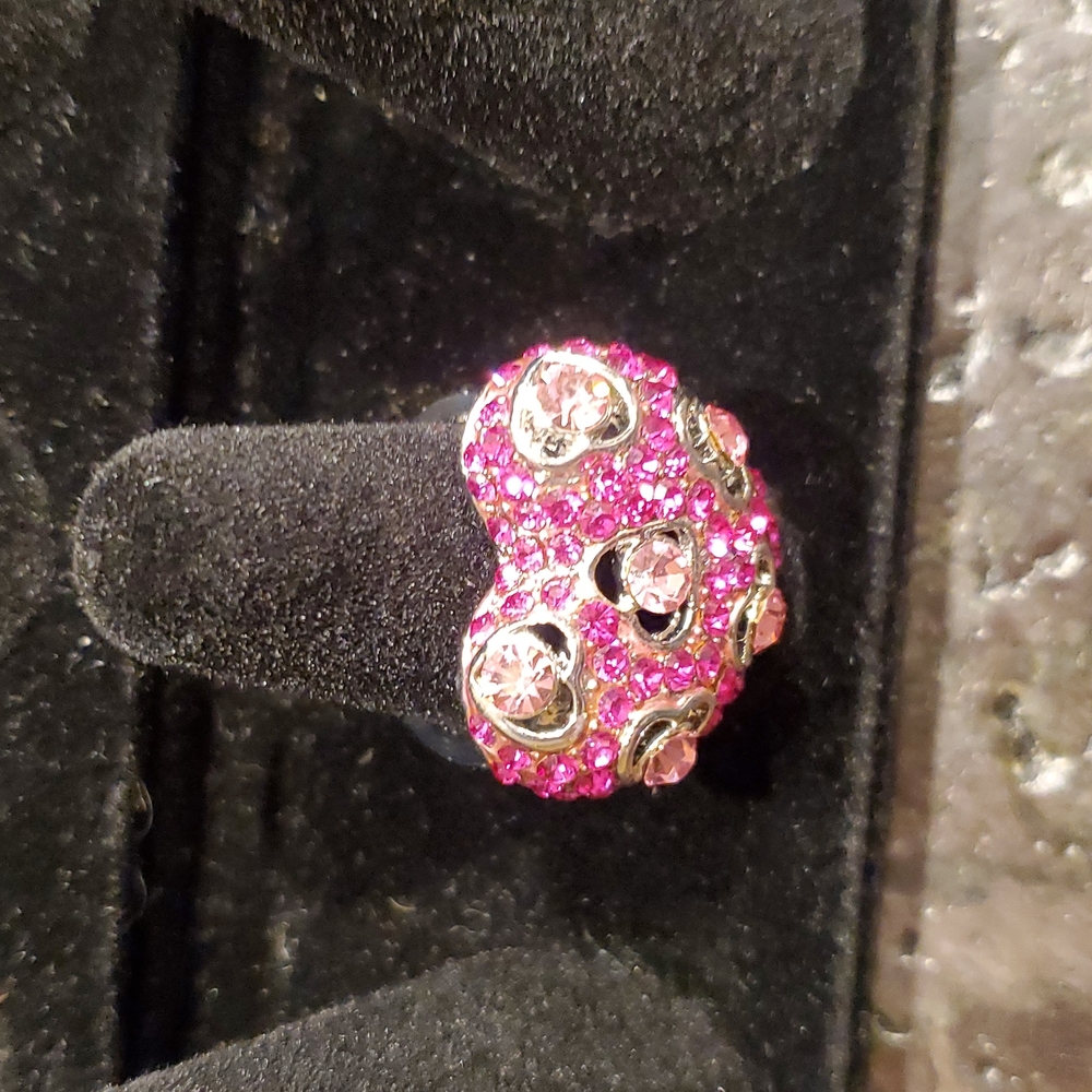 Pink Rhinestone Heart Ring Size 8 - Picture 2 of 3